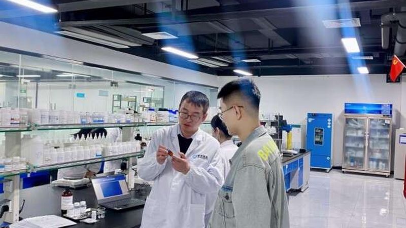 基因测序仪：国产与进口，优缺点的深层解析